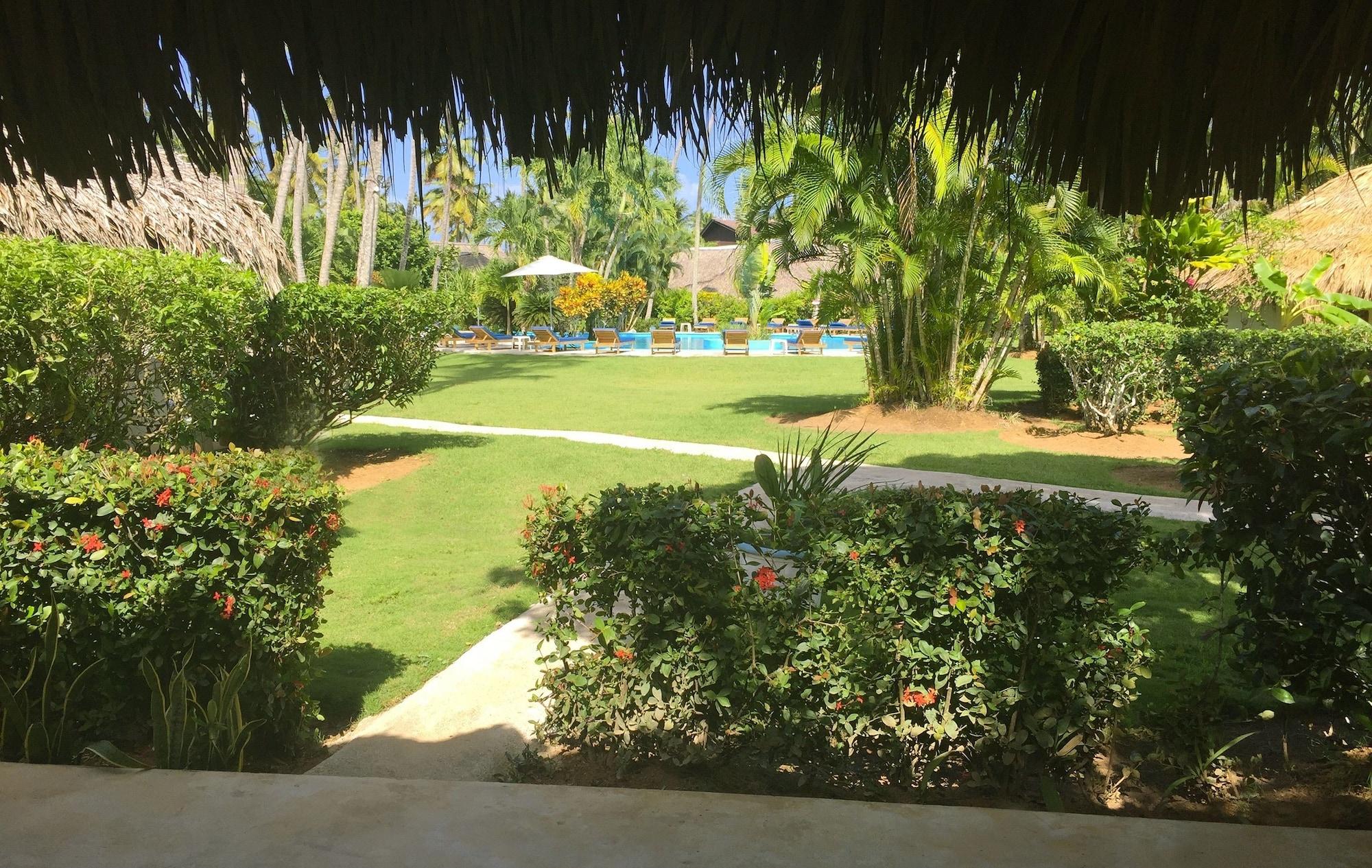Hotel Costa Las Ballenas 라스테레나스 외부 사진